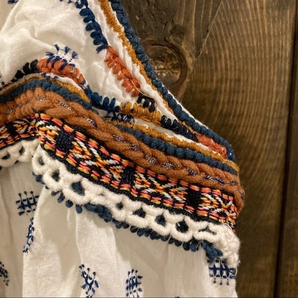 Zara Embroidered Vest/Top - Picture 5 of 8